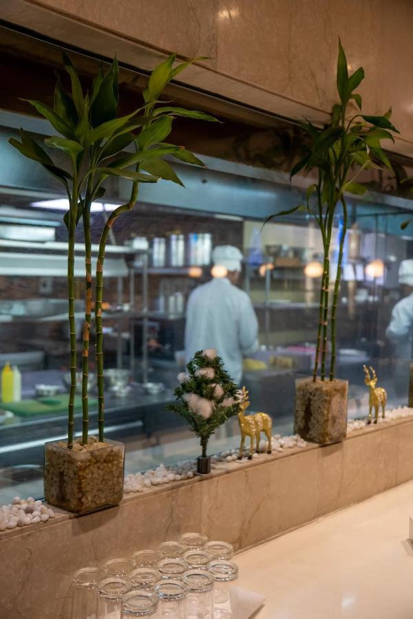 Barsana Boutique Hotel - Pure Vegetarian Kolkata Bagian luar foto
