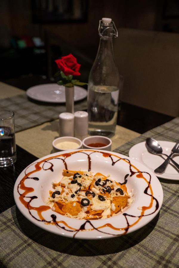 Barsana Boutique Hotel - Pure Vegetarian Kolkata Bagian luar foto
