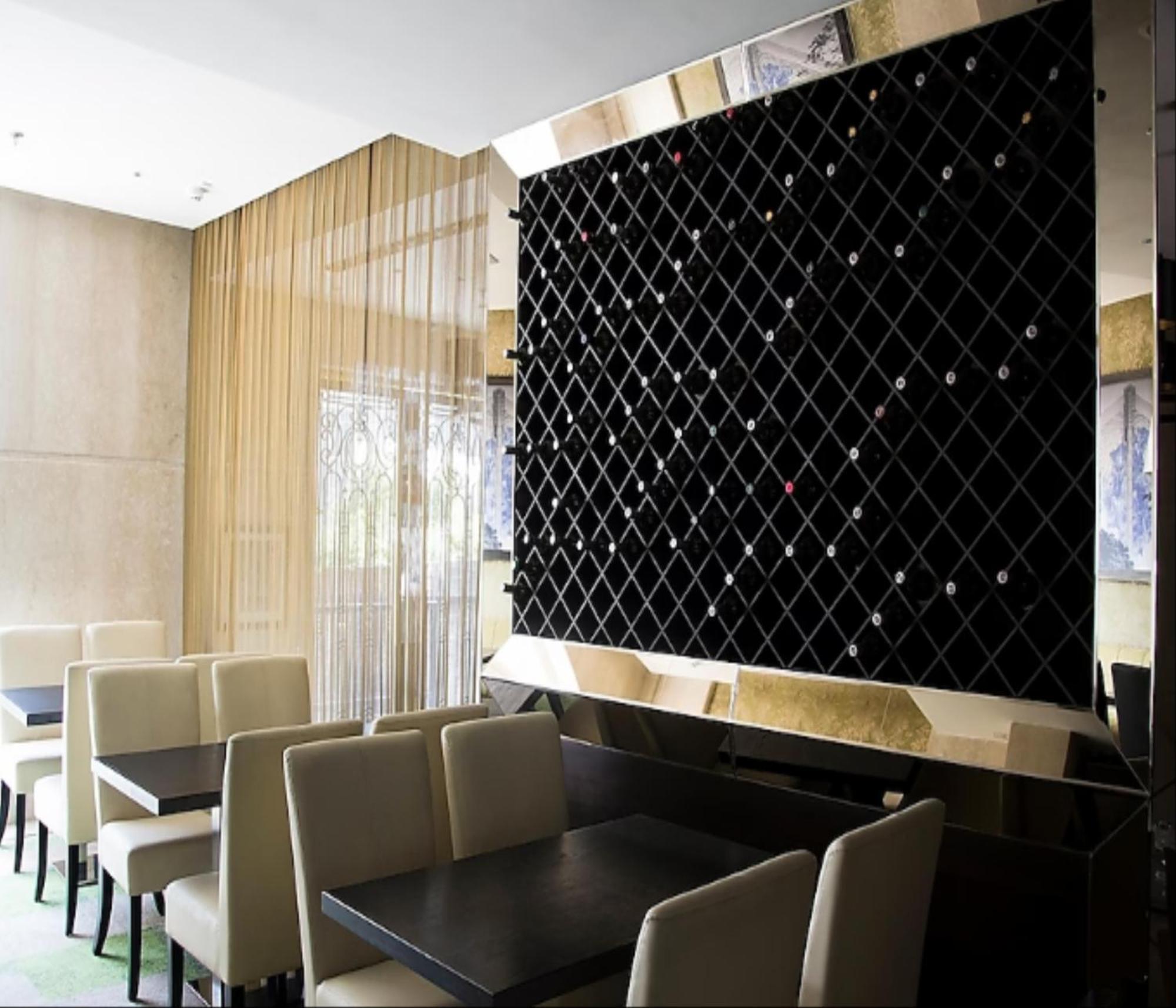 Barsana Boutique Hotel - Pure Vegetarian Kolkata Bagian luar foto